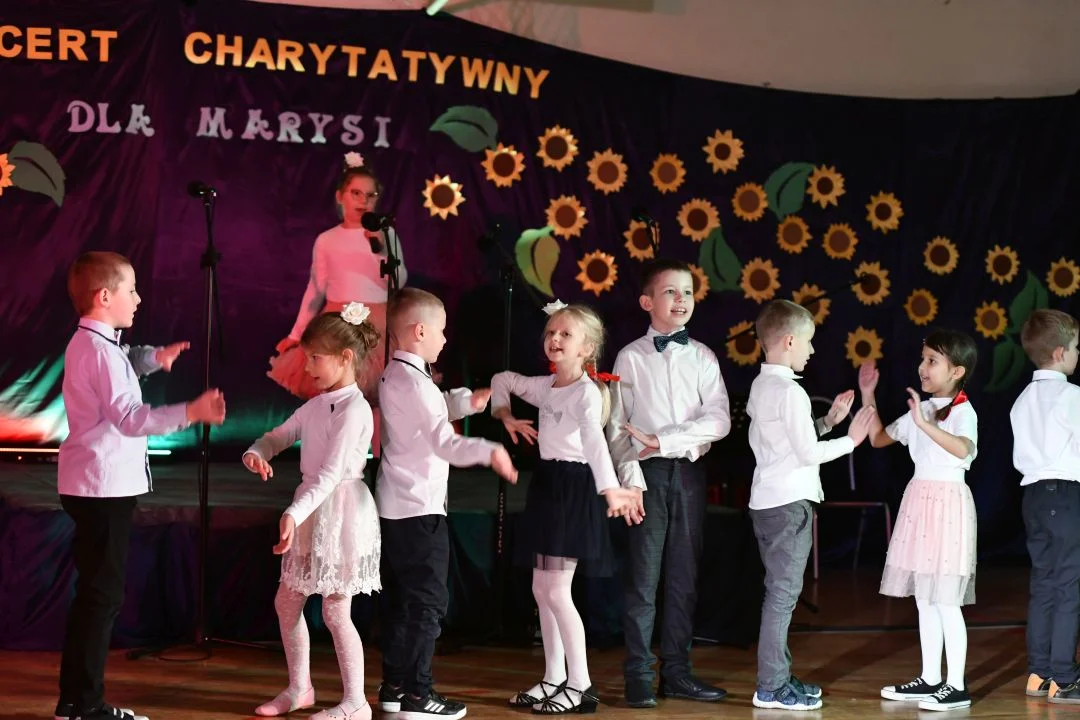 Koncert i występy artystyczne dla Marysi