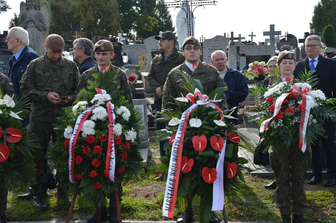 Odsłonięcie nagrobka żołnierza AK Karola Chlebickiego w Chodlu