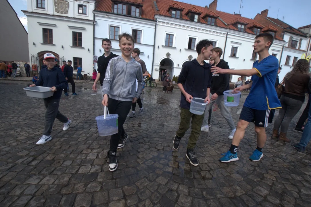 Strażacki lany poniedziałek w Kazimierzu Dolnym