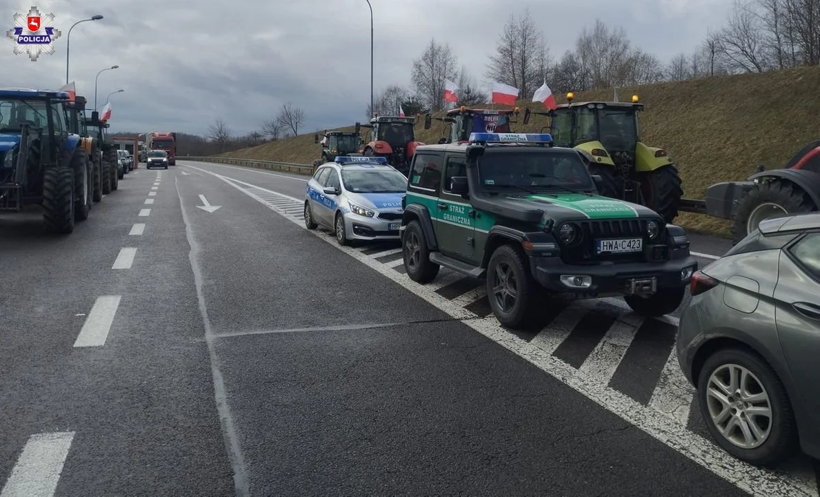 Rolnicy blokują drogi w ramach protestu. Gdzie są utrudnienia na Lubelszczyźnie?