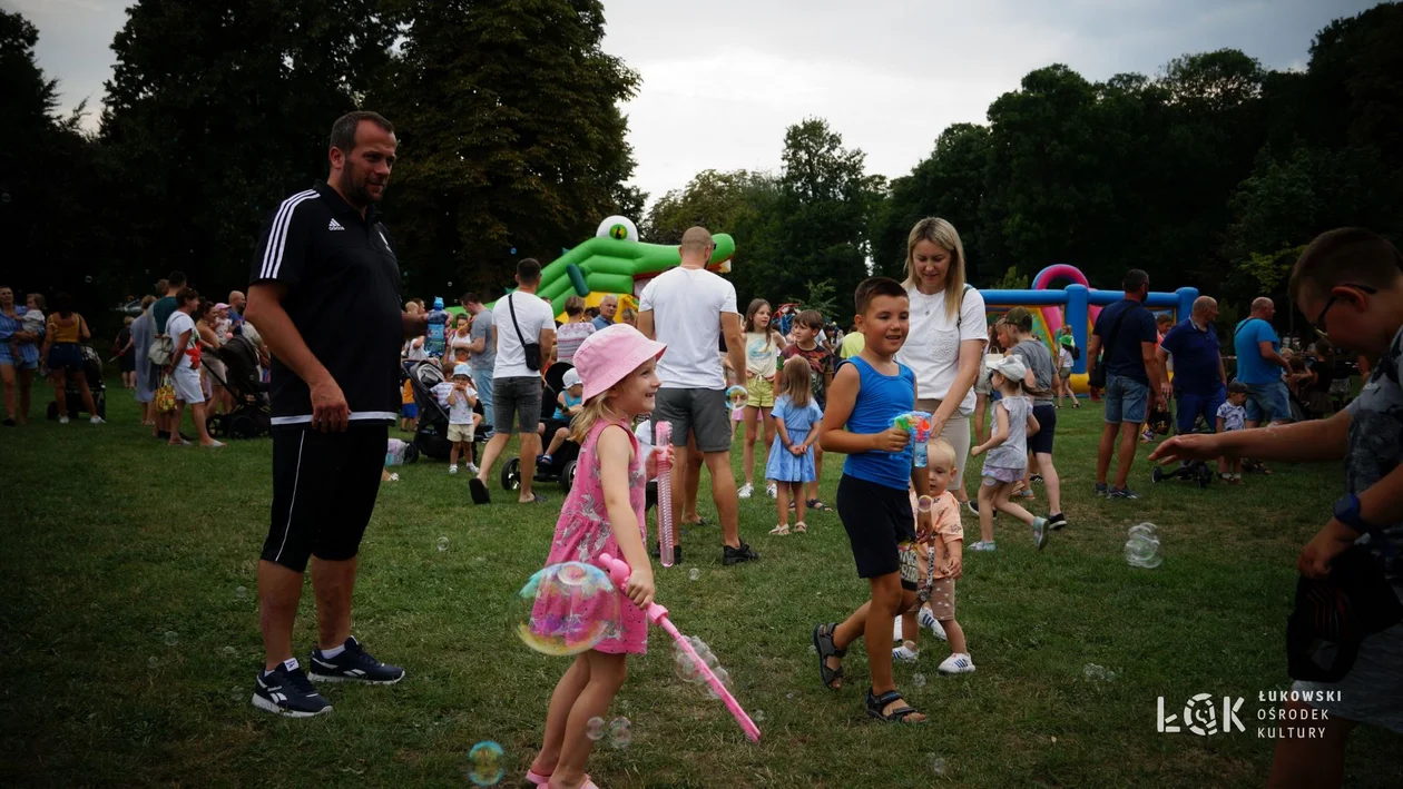 Festiwal Balonów, Baniek Mydlanych i Kolorów w Parku Miejskim w Łukowie