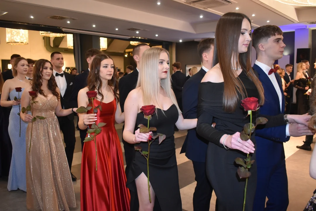 Polonez maturzystów ZST w Puławach