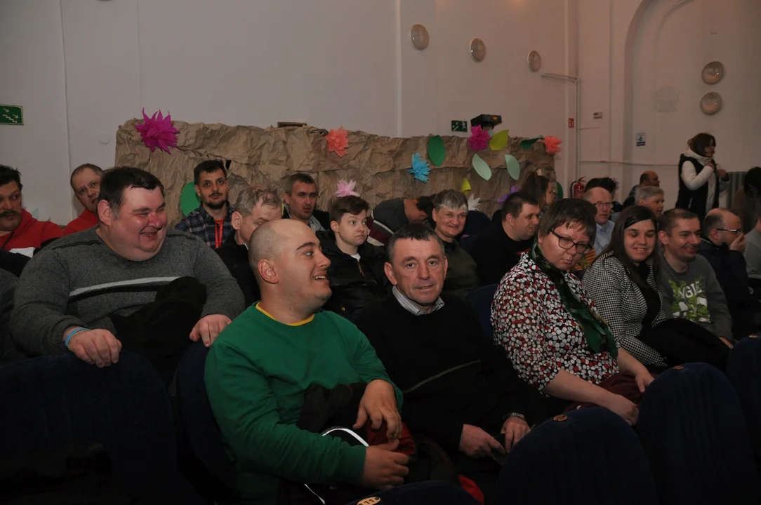 Premiera książki Agaty Karpińskiej  „NIEzwykli. Bajka o słabościach i supermocach”