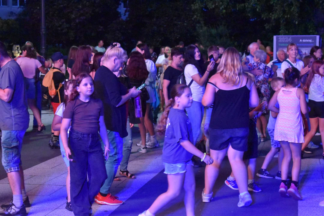 Potańcówka na Placu Chopina w Puławach