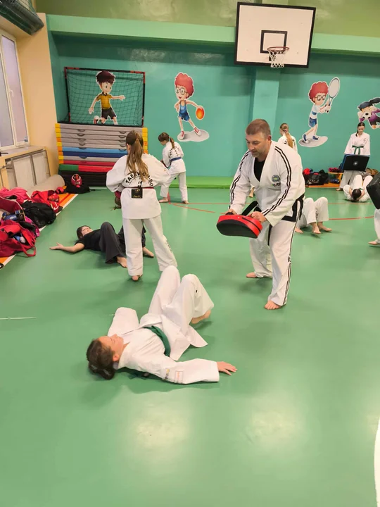 Mistrz taekwon-do Rafał Poleszak gościł w Dęblinie (zdjęcia)