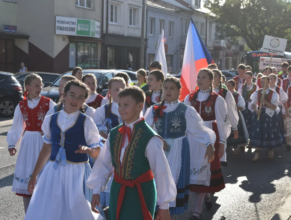 III Międzynarodowy Dziecięcy Festiwal Folklorystyczny World Wide Kids w Puławach