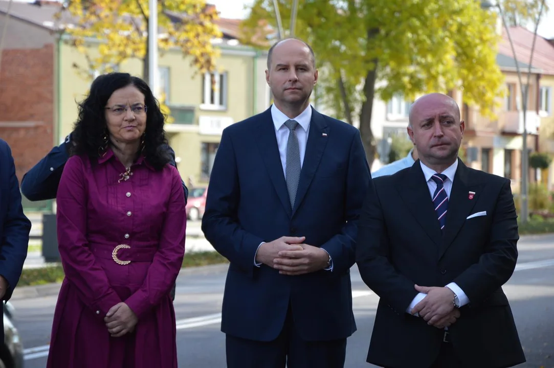 Odsłonięcie tablicy poświęconej zamordowanym Żydom z Opola Lubelskiego