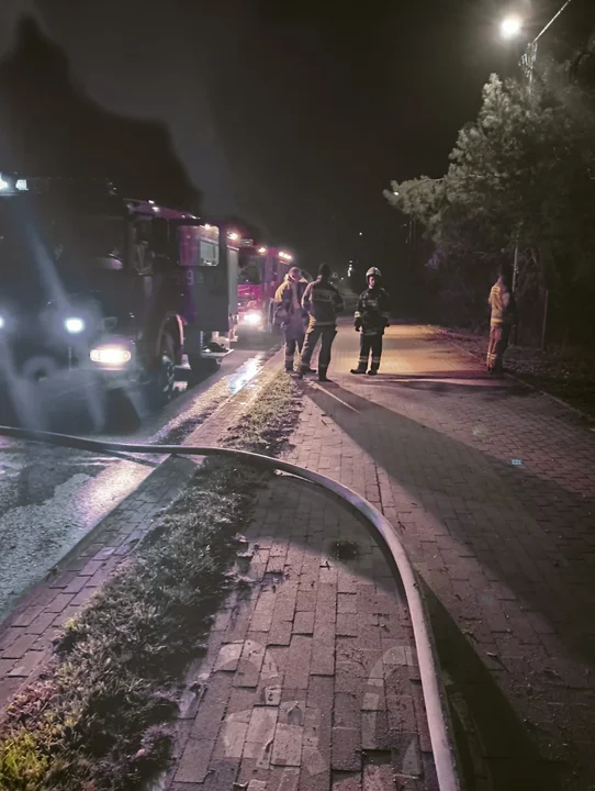 Radzyń Podlaski: Tragiczny pożar domu. Strażacy znaleźli ciało 53-latka