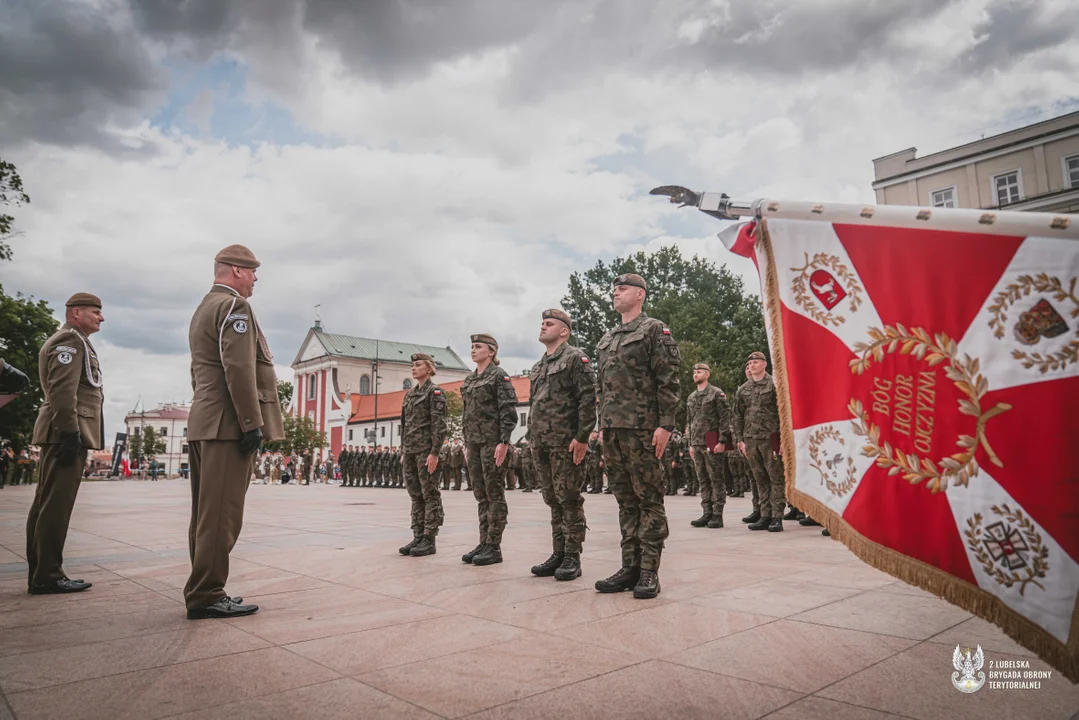 Przysięga, promocje i defilada w centrum miasta. Jubileusz lubelskich terytorialsów
