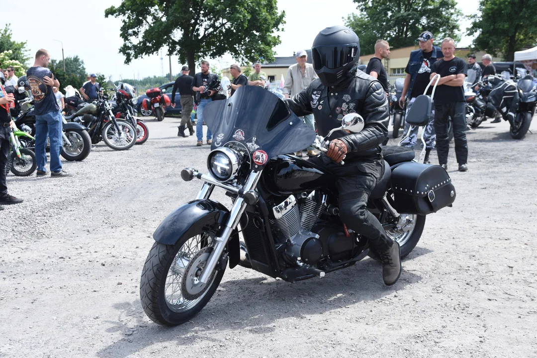 Motocykliści opanowali Łuków. Część I