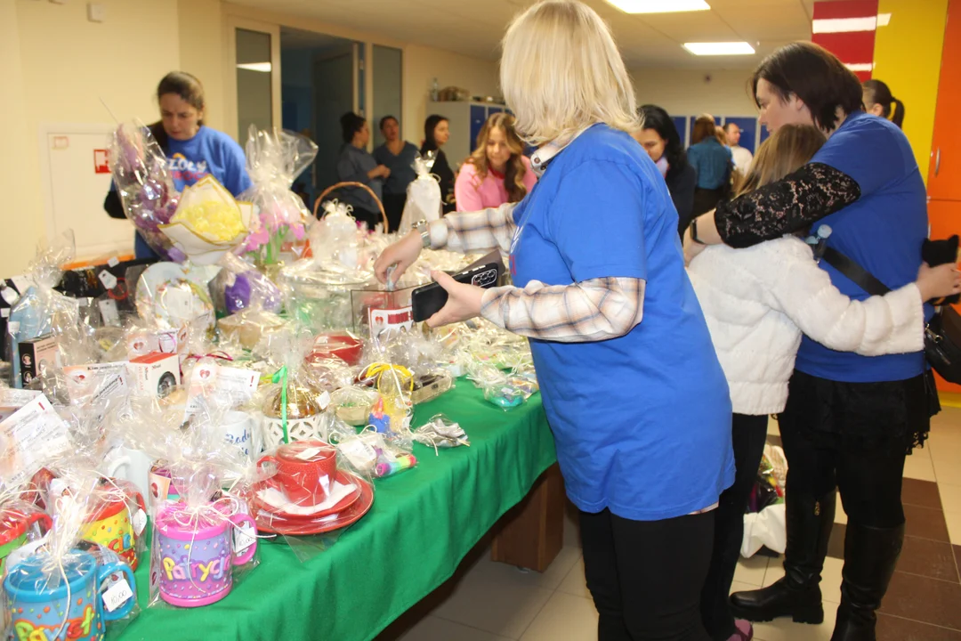 Charytatywny koncert "Aniołowie Dzieciom" zwieńczony sukcesem - Zdjęcie główne