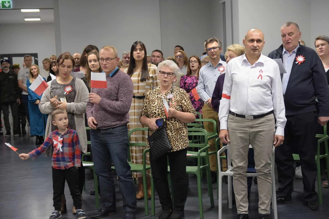 Obchody 11 listopada w Bibliotece w Hucie Dąbrowie