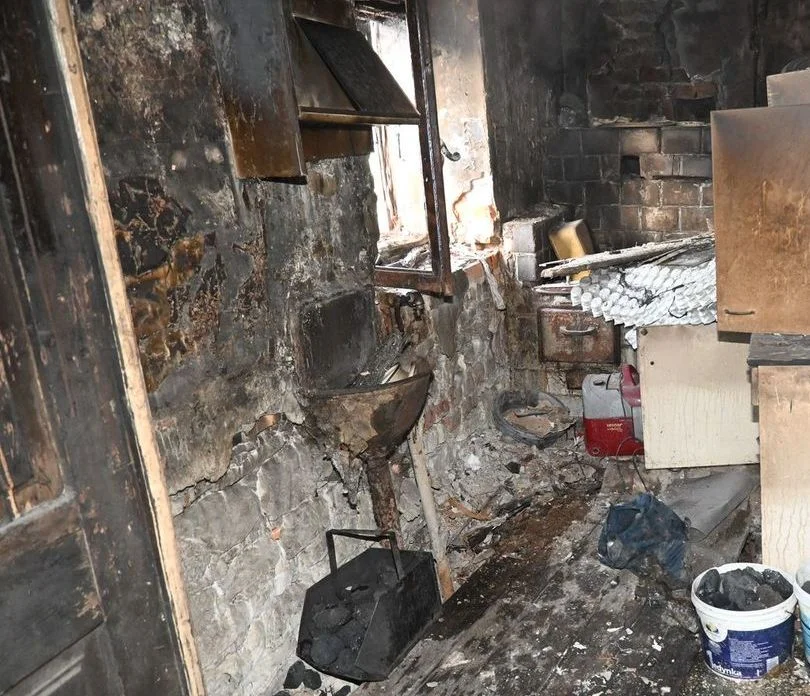 Lubelskie: Tragiczny pożar budynku. Nie żyje jeden z mieszkańców