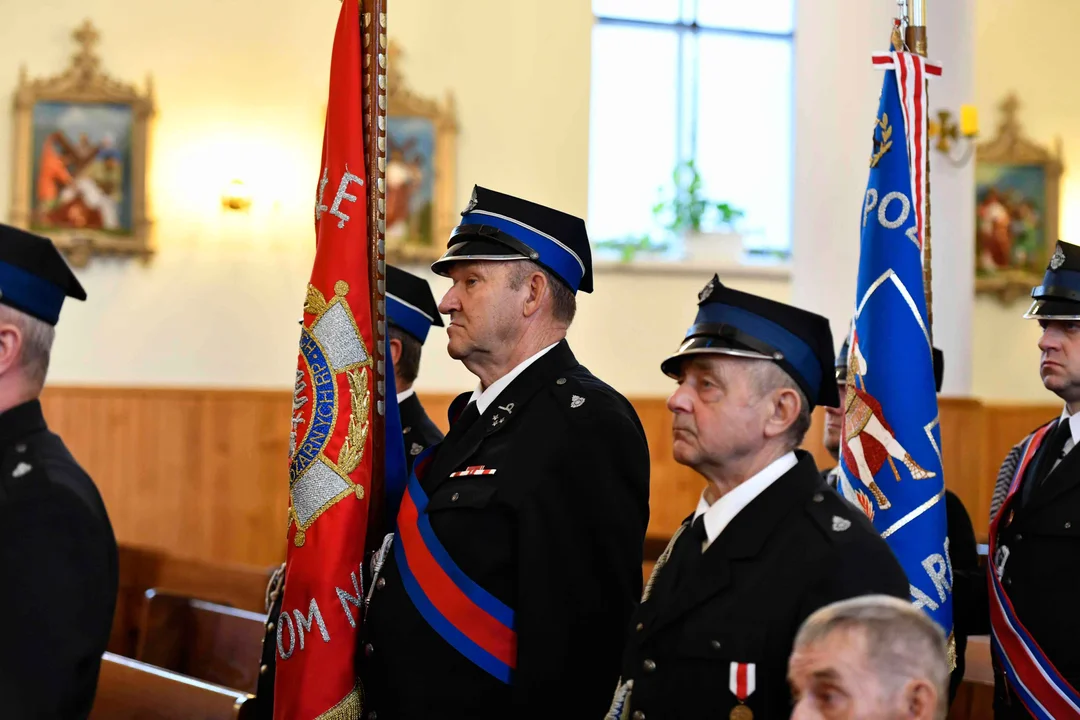 Zarzec Łukowski Msza Św. w intencji zmarłych strażaków z gminy Łuków