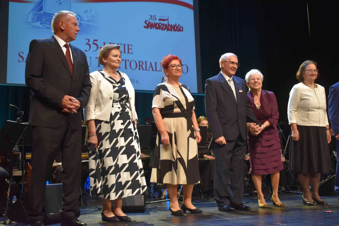 Odznaczenia na 35-lecie Samorządu Terytorialnego w Puławach