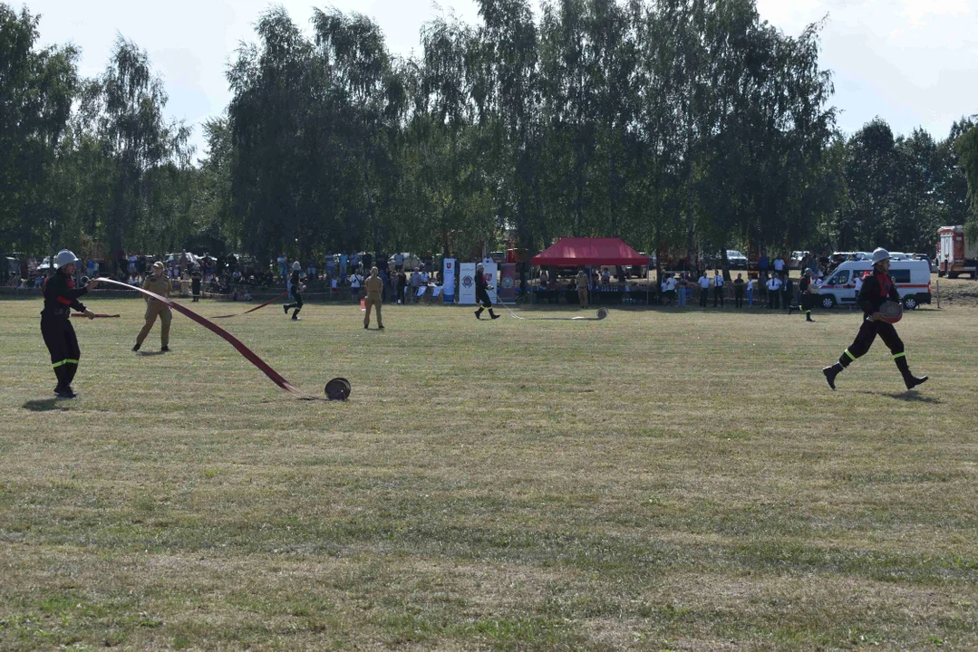 Powiatowe zawody strażackie w Końskowoli