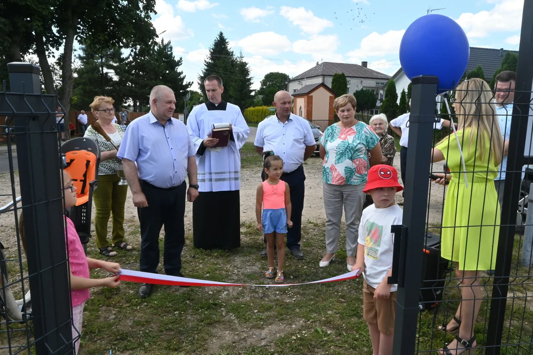 W Nakorach otwarto i poświęcono nowy plac zabaw - Zdjęcie główne