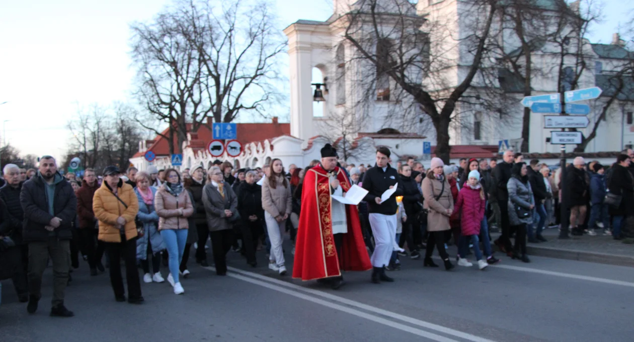 Droga Krzyżowa w Lubartowie