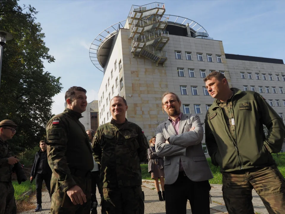 Lublin: Tajemnicze znalezisko przy szpitalu. Trwa wyjaśnianie zagadki