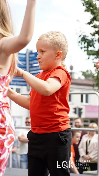 Koniec roku przy letnim remanencie