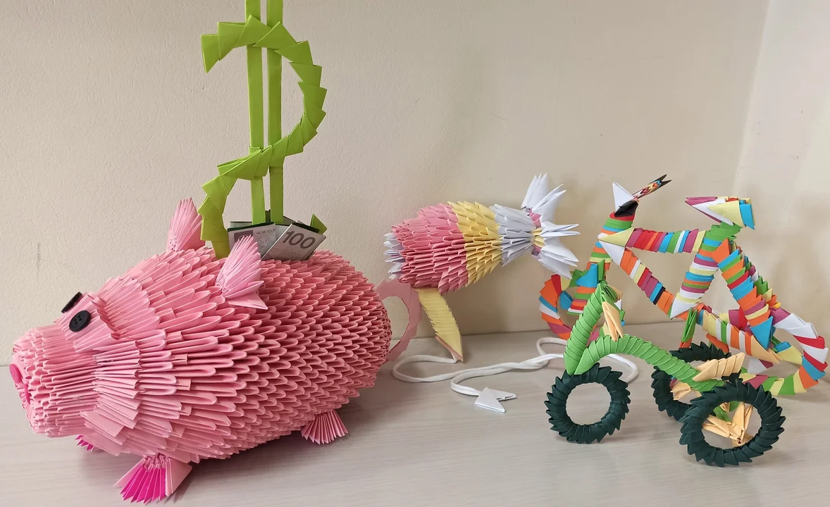 Takie cudeńka potrafią zrobić uczniowie z „Alej”! (zdjęcia) Konkurs „Zawodowe origami” – rozstrzygnięty! - Zdjęcie główne