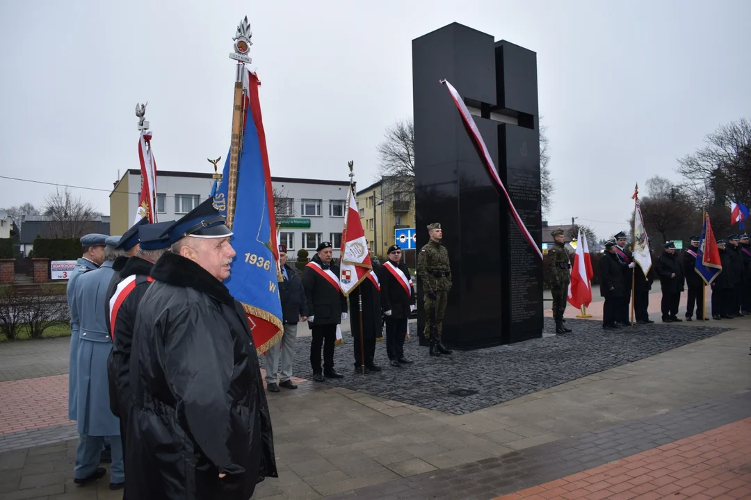 Kurów pamięta zbrodnię sprzed lat, kiedy rynek "spłynął krwią" (zdjęcia) - Zdjęcie główne