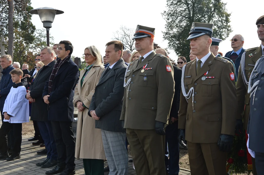 Odsłonięcie nagrobka żołnierza AK Karola Chlebickiego w Chodlu