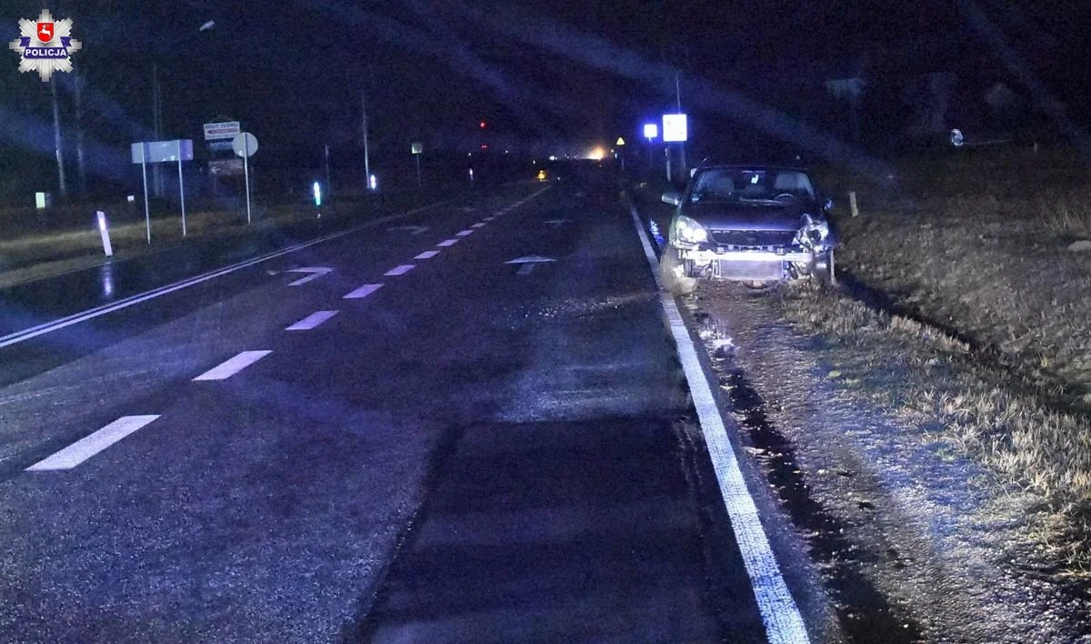 Powiat radzyński: Pijany kierowca uszkodził kilka znaków drogowych. Ma zakaz prowadzenia