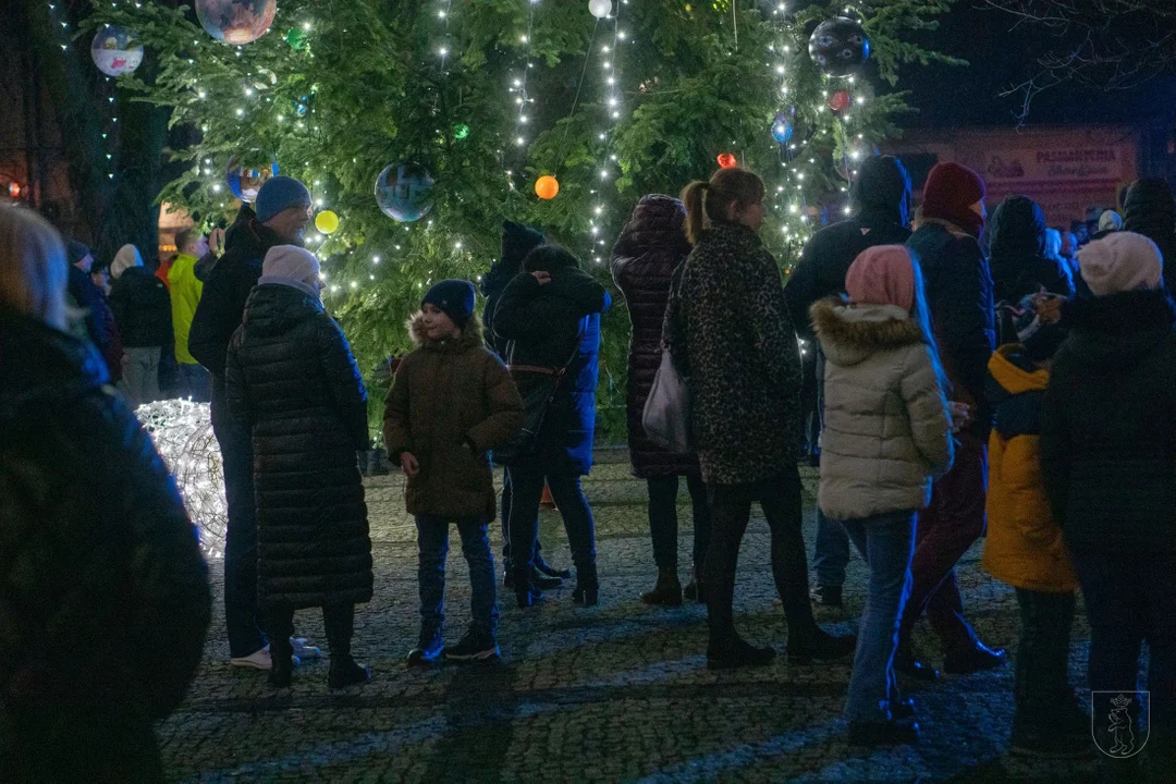 Łukowianie powitali Nowy Rok na placu pod zegarem!