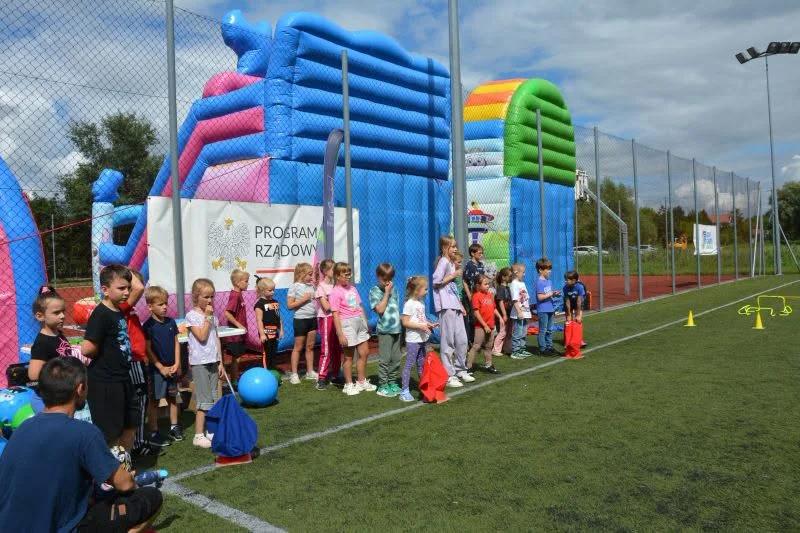 Aktywne popołudnie na Orliku w Puchaczowie. Za nami Wakacyjny Piknik Sportowy - Zdjęcie główne