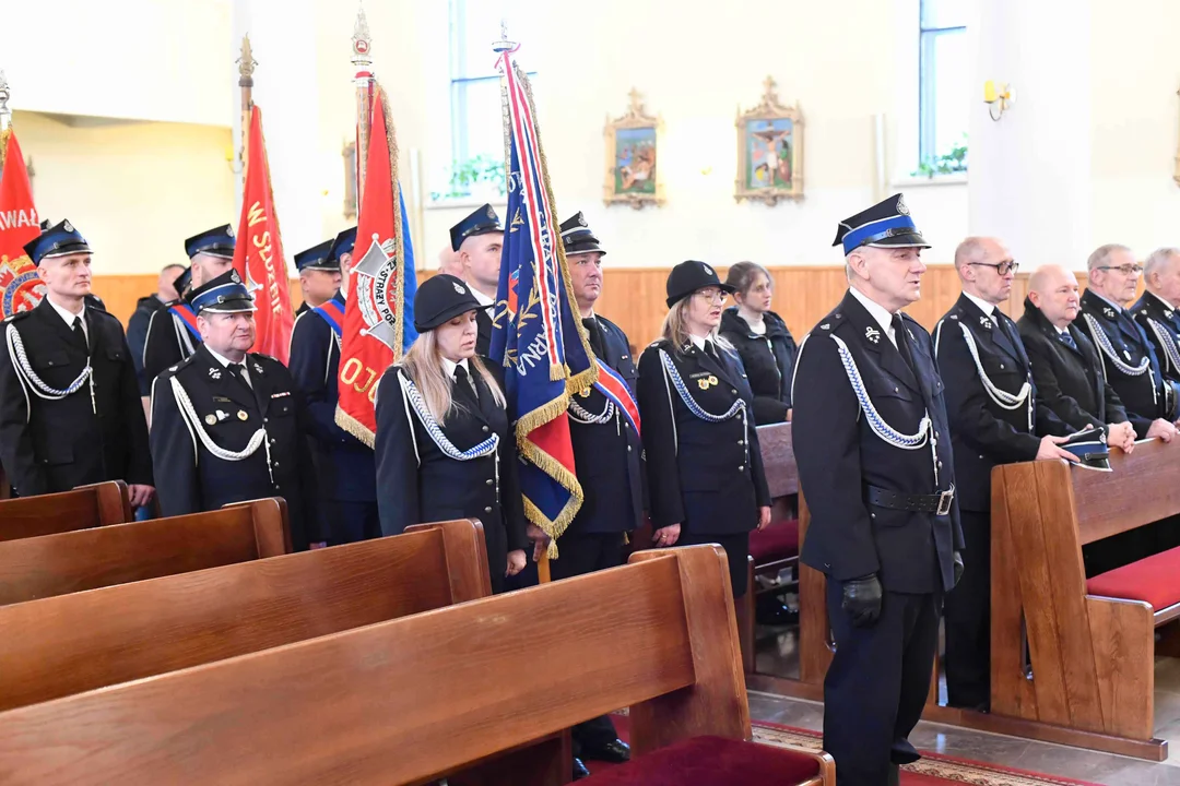 Zarzec Łukowski Msza Św. w intencji zmarłych strażaków z gminy Łuków