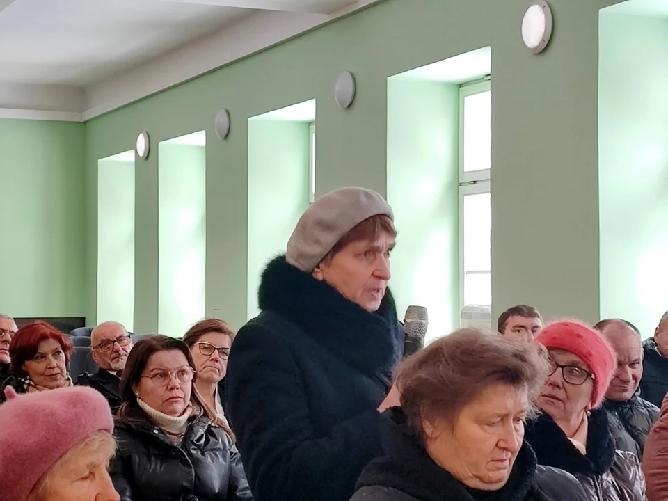 Wizytacja kanoniczna Biskupa Grzegorza Suchodolskiego w Parafii Podwyższenia Krzyża Św.: spotkania z: Radą Duszpasterską, wspólnotami, Radą Ekonomiczną oraz nauczycielami