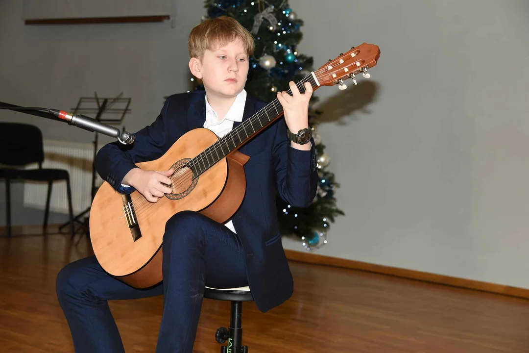NOWOROCZNY KONCERT UCZNIÓW PAŃSTWOWEJ SZKOŁY MUZYCZNEJ W ŁUKOWIE