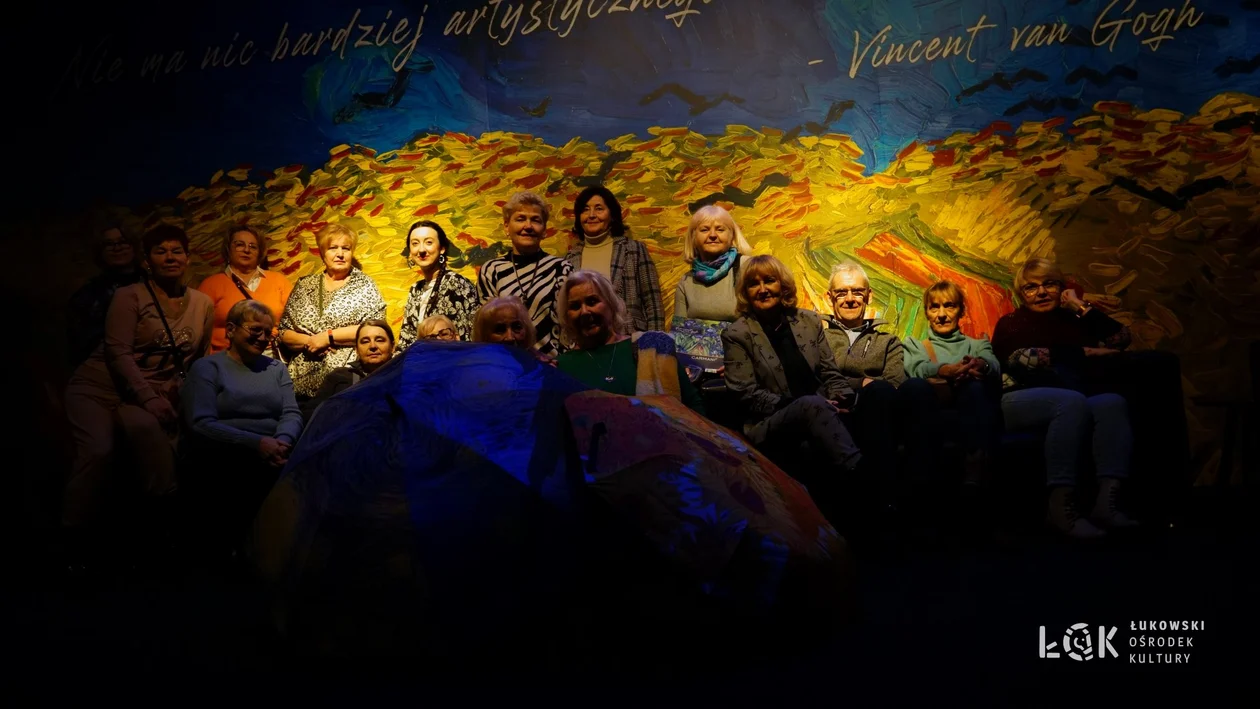 Słuchacze ŁUTW na wystawie „Van Gogh & Friends” oraz w Muzeum POLIN w Warszawie