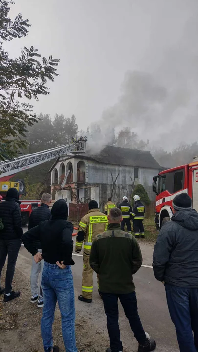 Pożar domu w gminie Baranów