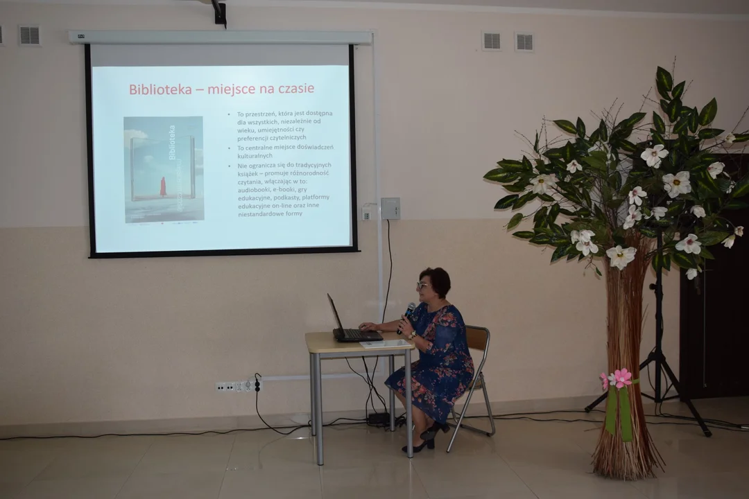 Powiatowy Dzień Bibliotekarza i Bibliotek w Staninie