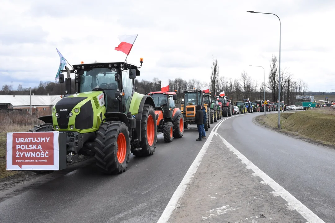 Rolnicy z powiatu łukowskiego protestowali w miejscowości Gończyce