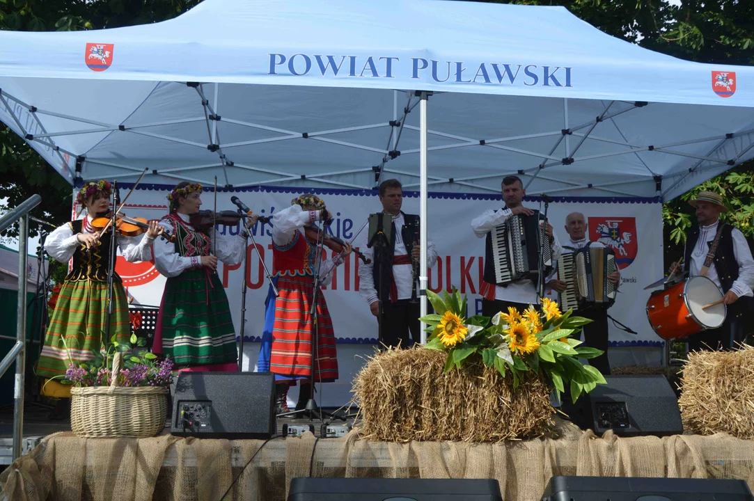 II edycja "Nadwiślańskich Spotkań z Folklorem Ziemi Puławskiej