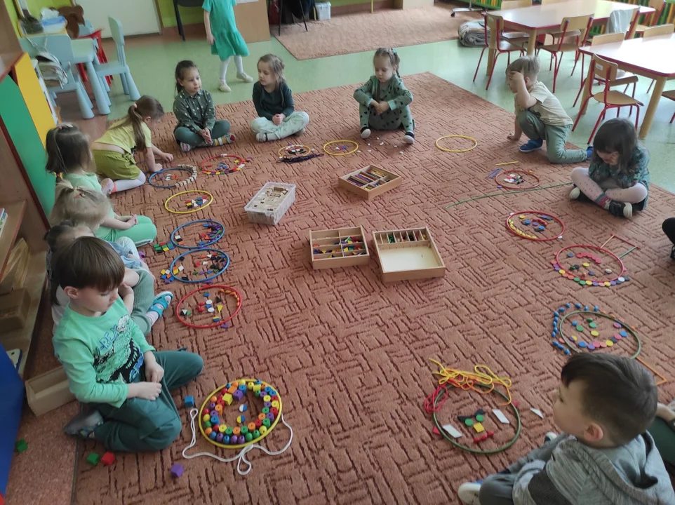 Przedszkole Miejskie nr 4 Fantazja w Łukowie i Freblowski program Dar Zabawy