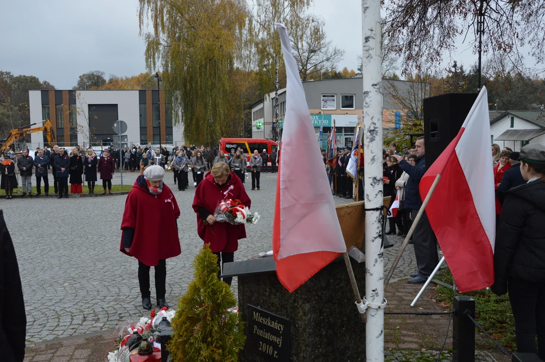 Obchody 105. rocznicy odzyskania niepodległości w Poniatowej