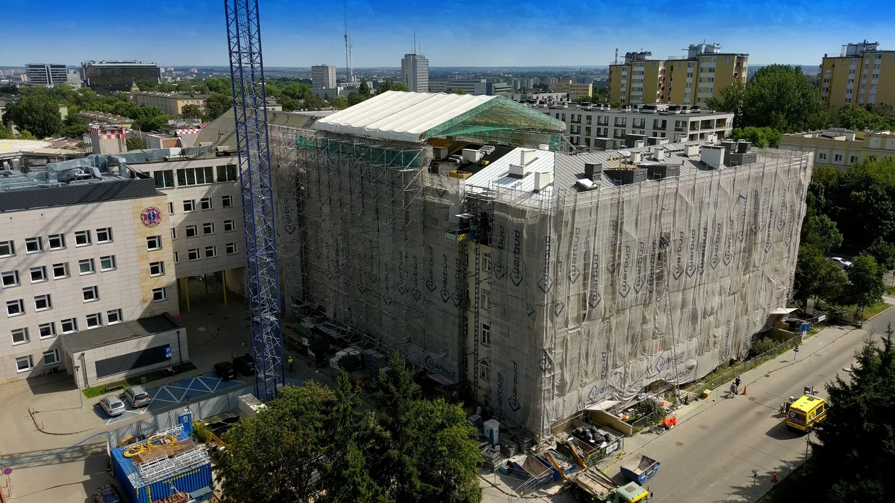 Lublin: Trwa rozbudowa szpitala wojskowego. Sprawdzamy, co dzieje się na budowie