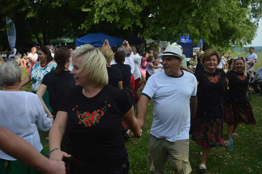 II edycja "Nadwiślańskich Spotkań z Folklorem Ziemi Puławskiej