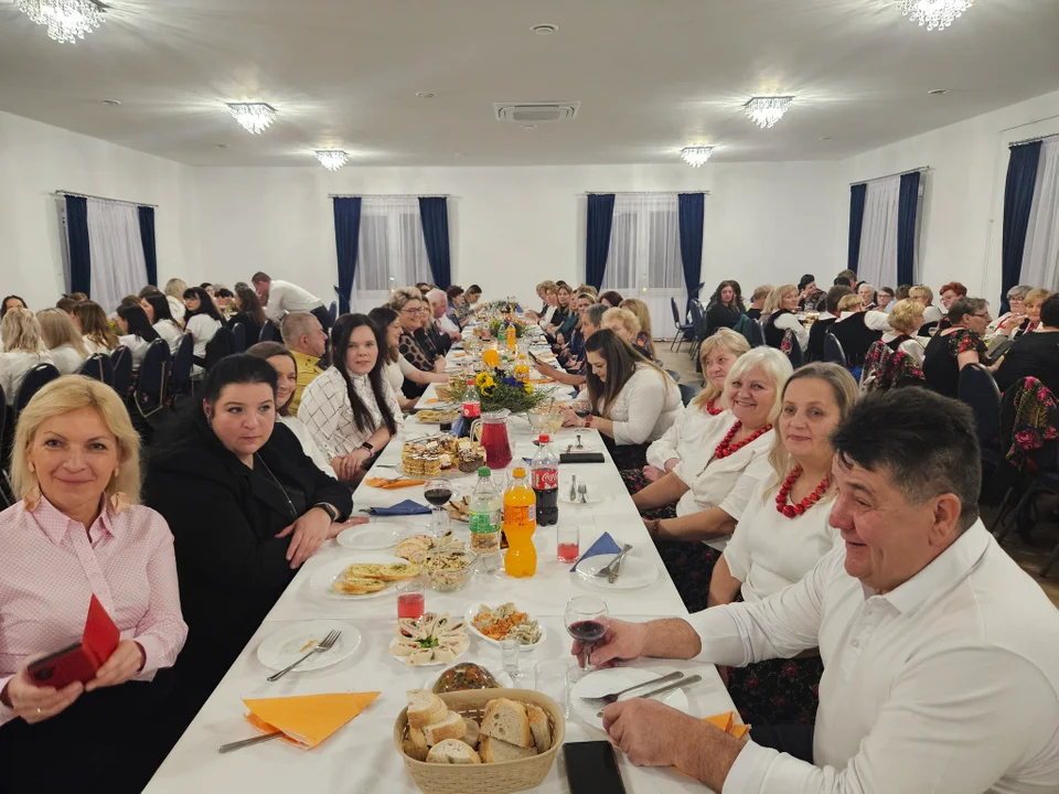 Kongres Kół Gospodyń Wiejskich gminy Wola Mysłowska (zdjęcia) Spotkanie z okazji Dnia Kobiet i Mężczyzn - Zdjęcie główne