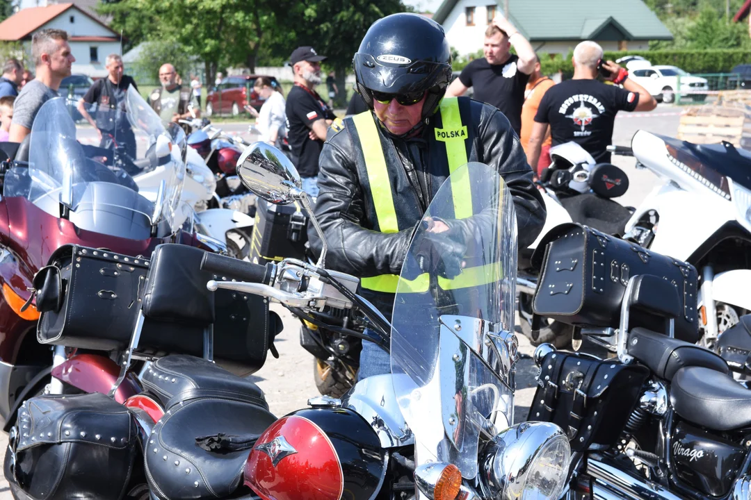 Motocykliści opanowali Łuków. Część I