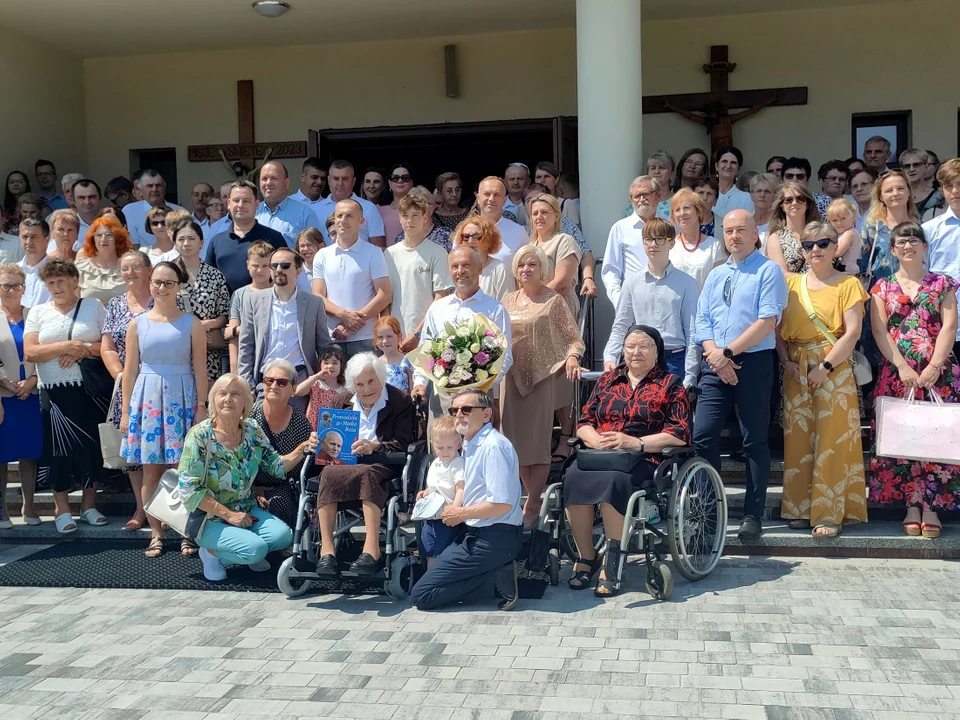 100 urodziny Pani Emilii Grudzień z Niedźwiadki