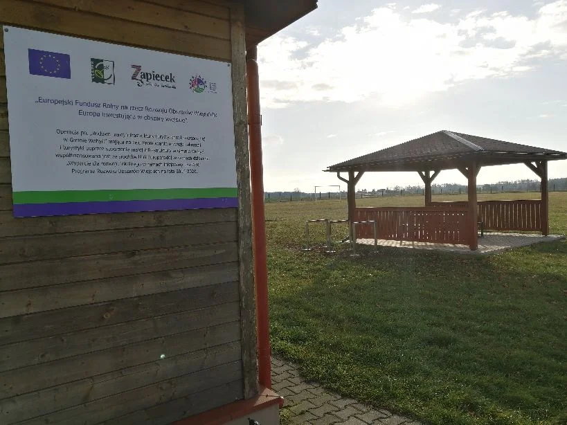W gminie Wohyń zbudowano  siłownie plenerowe, plac zabaw, altany turystyczne - Zdjęcie główne