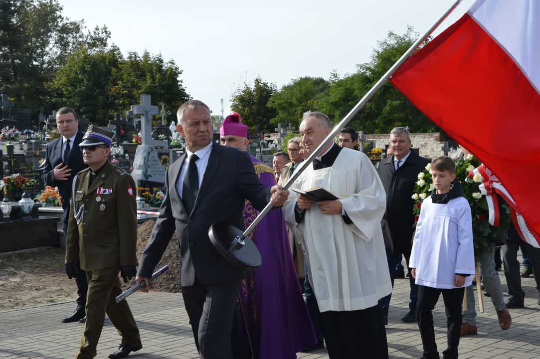 Odsłonięcie nagrobka żołnierza AK Karola Chlebickiego w Chodlu