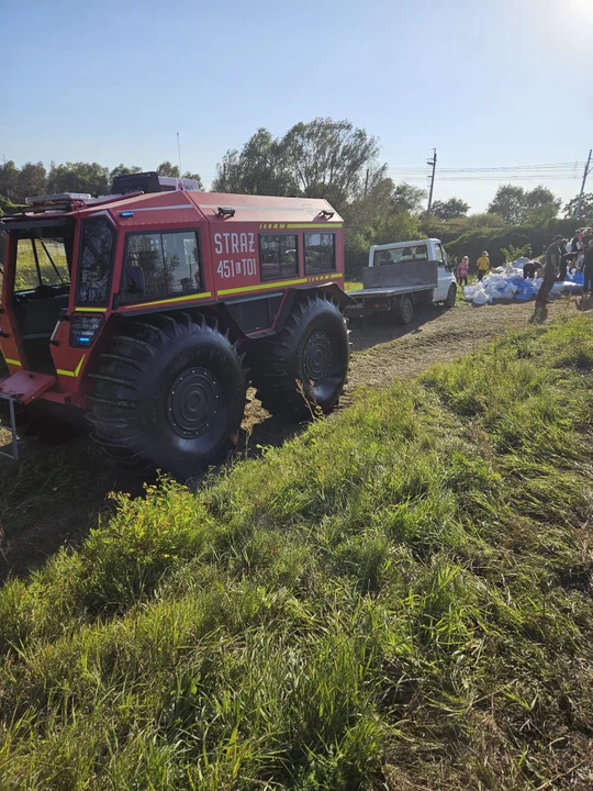 Strażacy z Lubelszczyzny dalej pomagają powodzianom [ZDJĘCIA ]