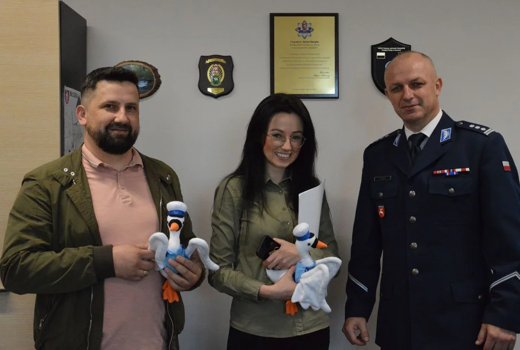 Podziękowania biłgorajskiej policji dla Sylwii i Jurka