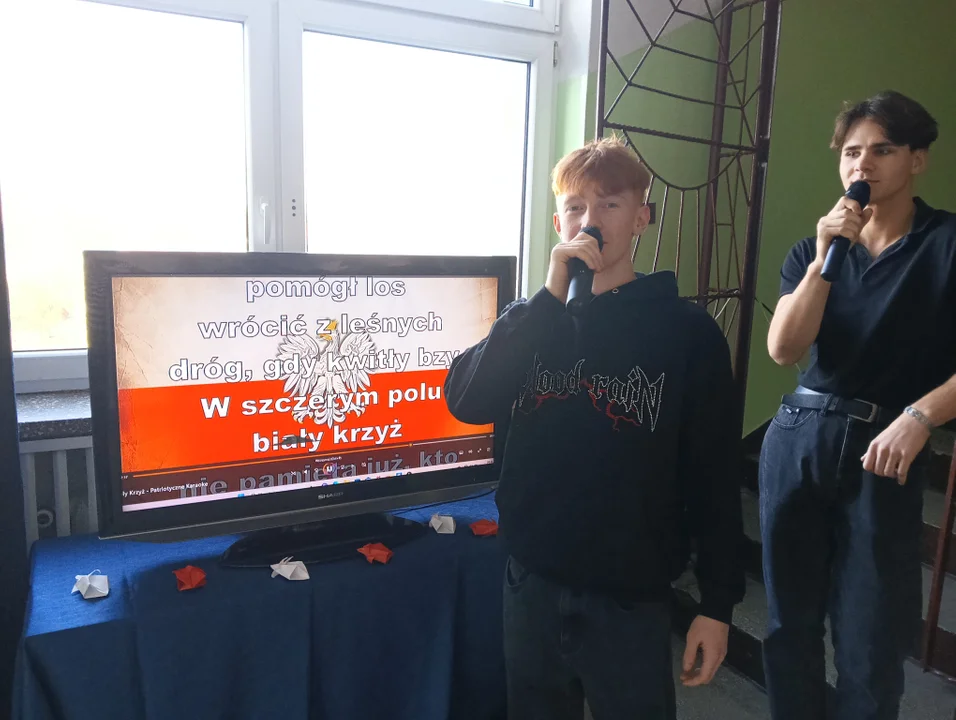 Rozśpiewana przerwa - patriotyczne karaoke 2023